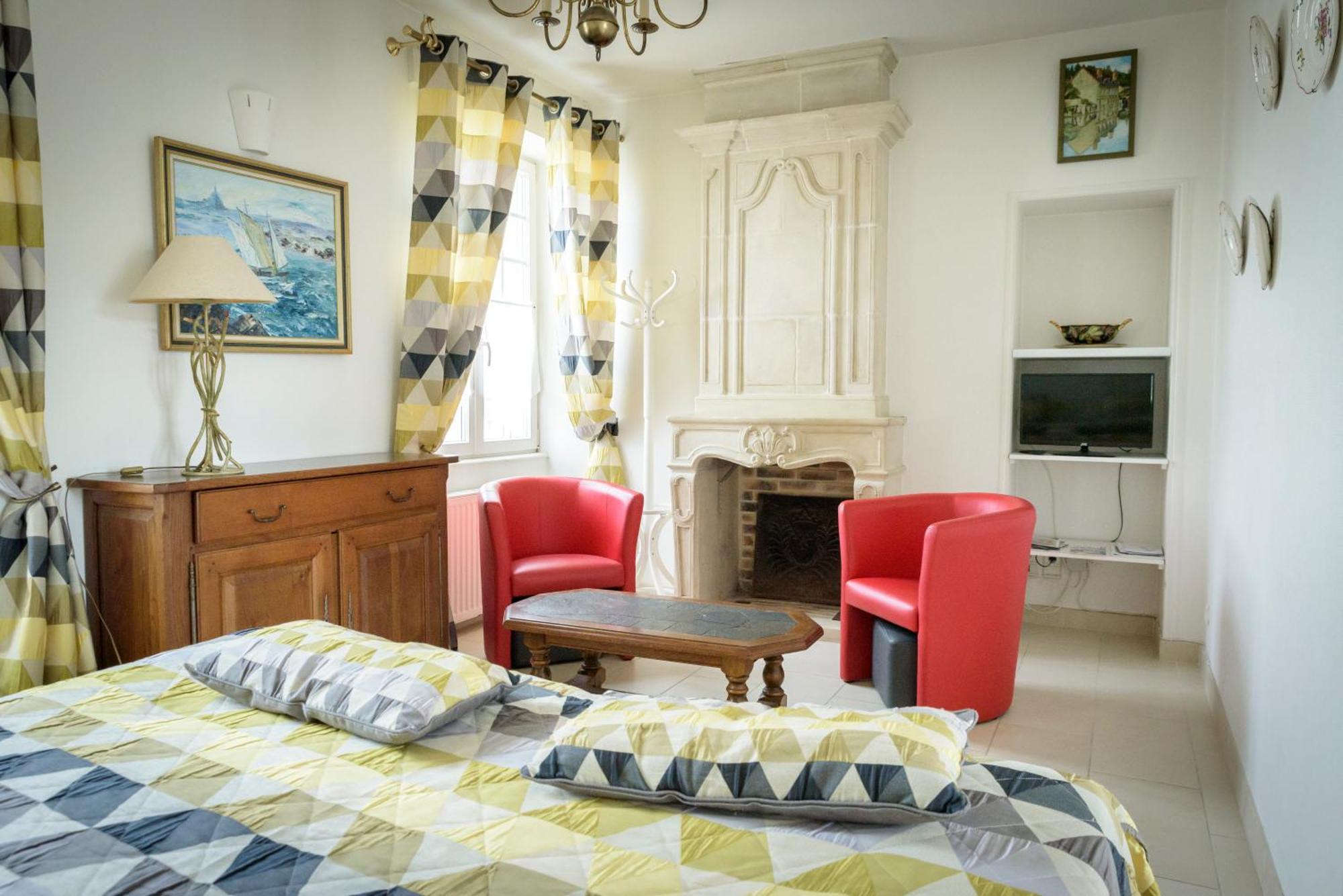 Maison Studios & Appartements Les 4 Vents Люк-сюр-Мер Экстерьер фото